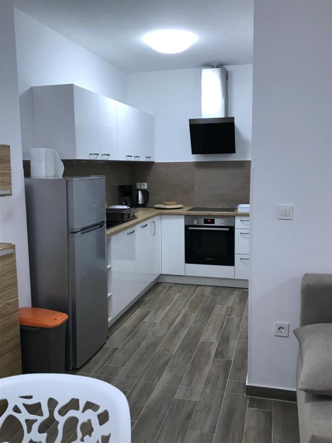 Apartmani Matea Cres Exterior foto